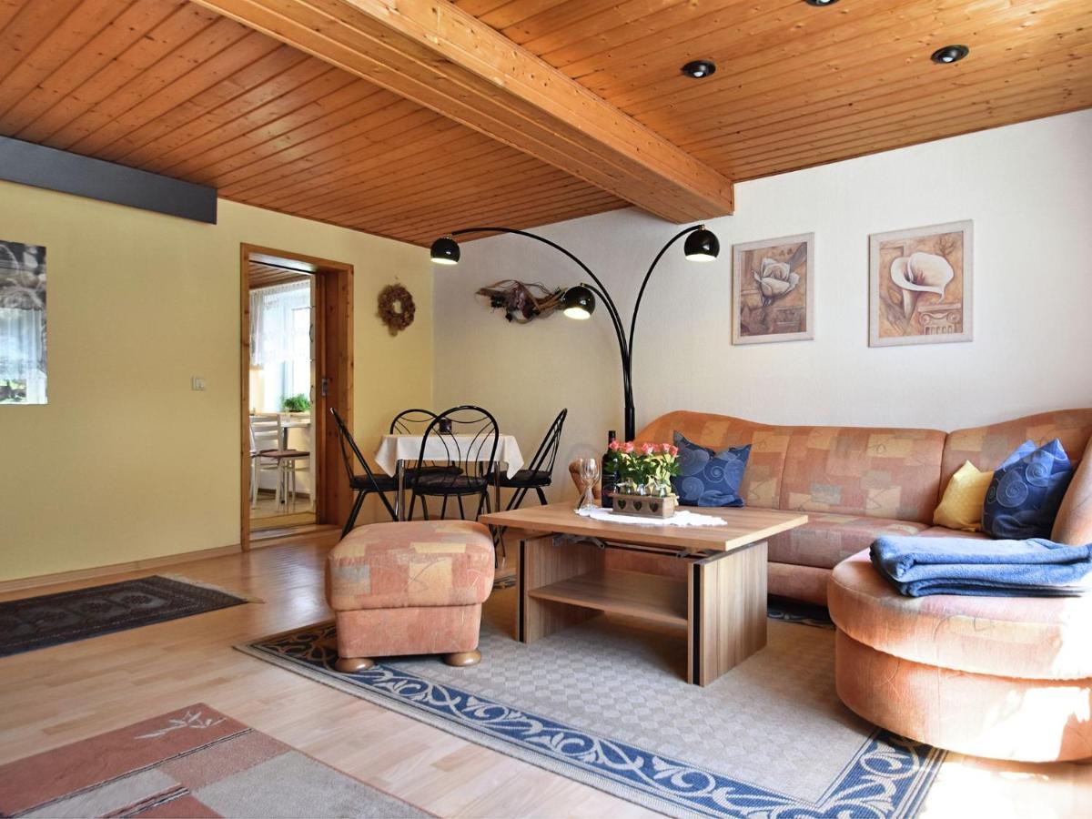 Apartment In Thuringian Forest With Garden Oberweißbach Exteriör bild